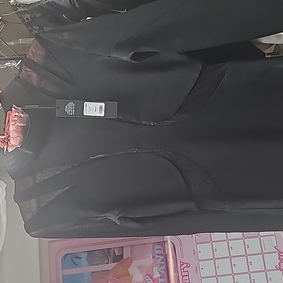 Fashion Nova bodysuit - Picture 2 of 2